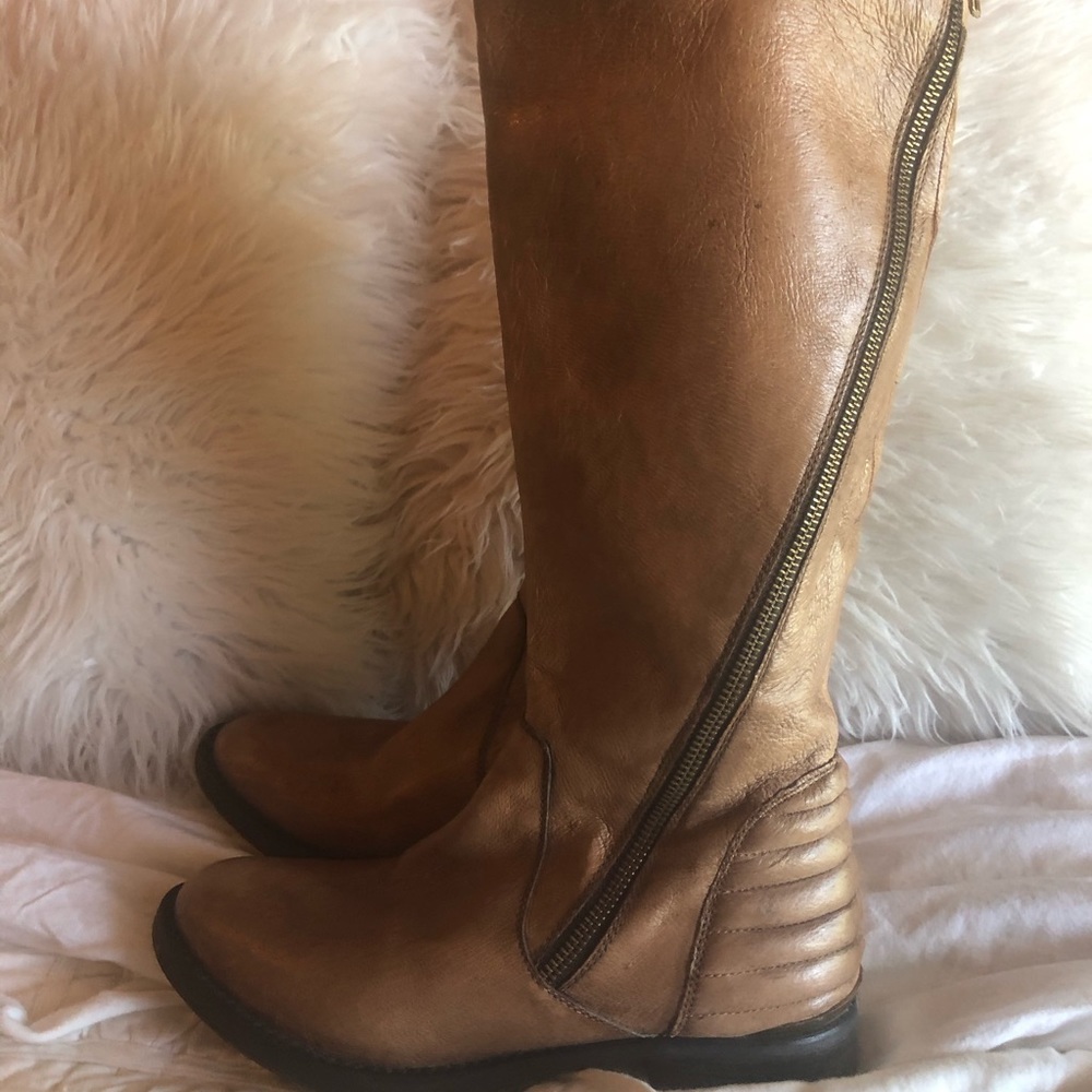 Steve Madden boots
